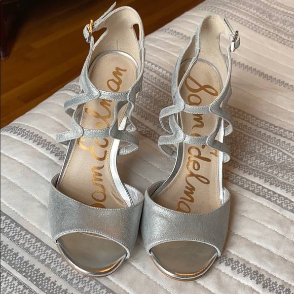 NEW Sam Edelman silver stiletto heels - Picture 1 of 7